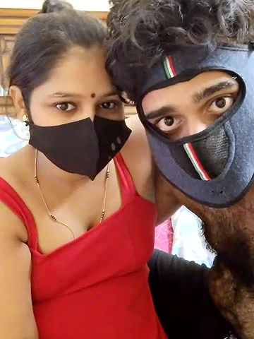 Stripchat-Public.Show-c-IND_COUPLE1-2024.06.02.032641