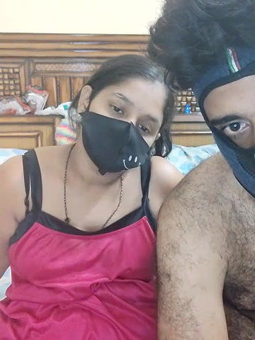 Stripchat-Public.Show-c-IND_COUPLE1-2024.05.22.123155