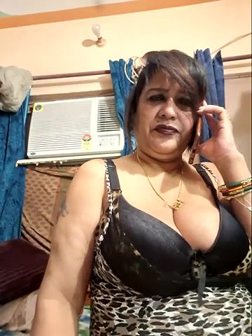 Stripchat-Public.Show-c-Hot_Queen77-2024.07.27.124113