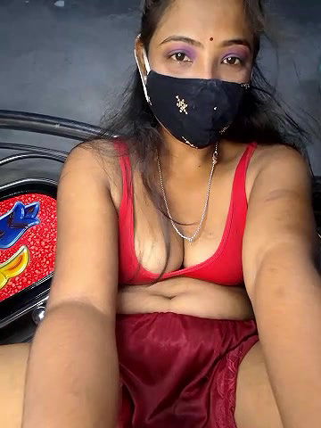 Stripchat-Public.Show-f-cutesoma2-2024.08.28.171940