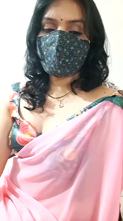 Stripchat-Public.Show-f-khushikhushi-2024.07.24.164414