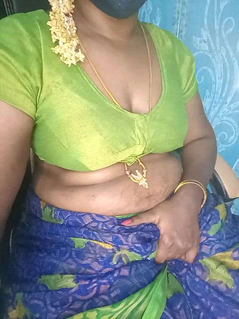 Stripchat-Public.Show-c-Tamil-hotwife-2024.10.05.070437