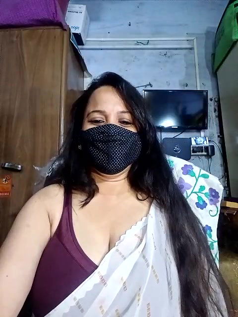 Stripchat-Public.Show-f-summi579-2024.09.05.172536