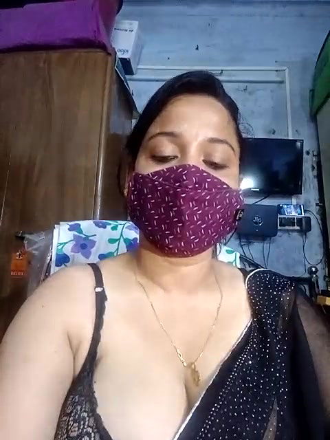 Stripchat-Public.Show-f-summi579-2024.08.28.075120