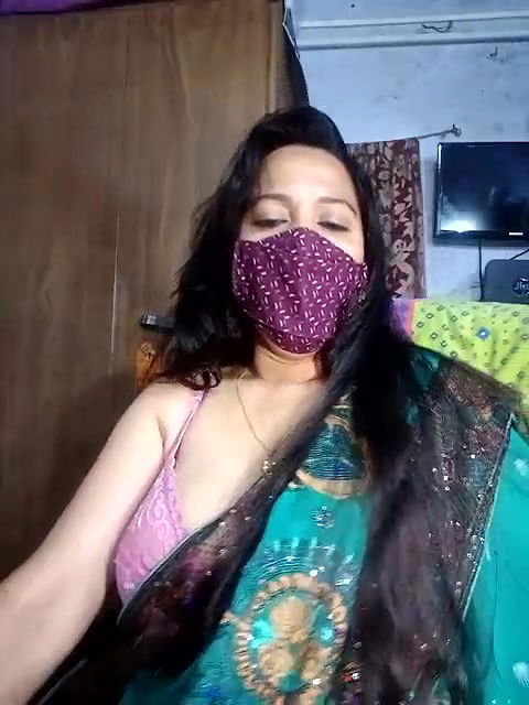 Stripchat-Public.Show-f-summi579-2024.08.14.183029