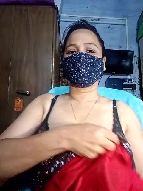 Stripchat-Public.Show-f-summi579-2024.08.01.044531