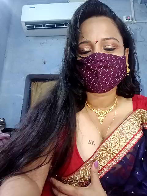 Stripchat-Public.Show-f-summi579-2024.07.17.165055