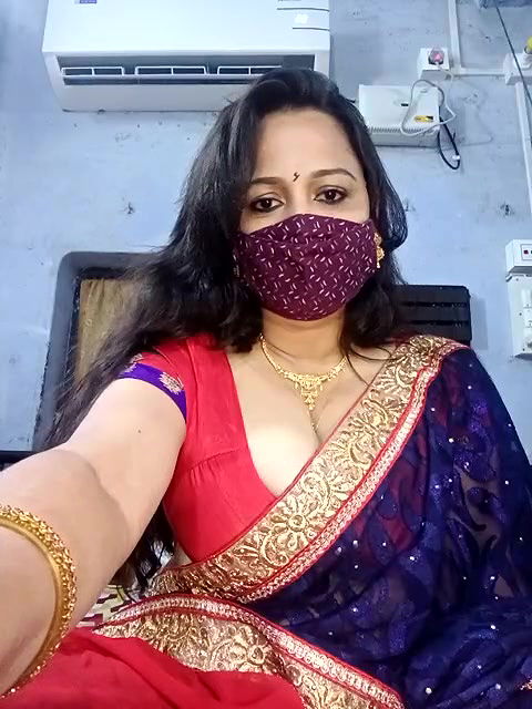 Stripchat-Public.Show-f-summi579-2024.07.17.083748