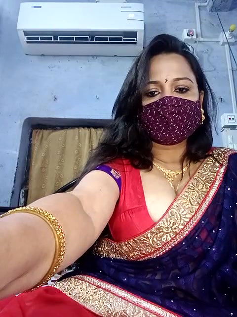 Stripchat-Public.Show-f-summi579-2024.07.17.083748