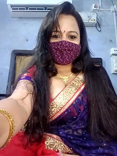 Stripchat-Public.Show-f-summi579-2024.07.17.082154