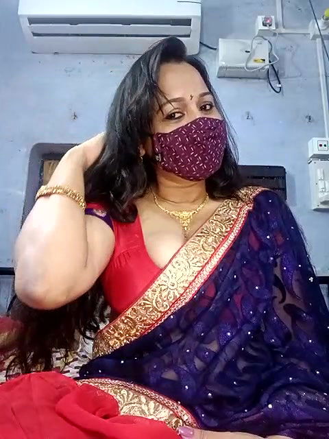 Stripchat-Public.Show-f-summi579-2024.07.17.082154