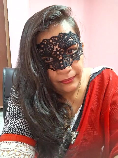 Stripchat-Public.Show-f-RADHAhot2-2024.07.01.022823