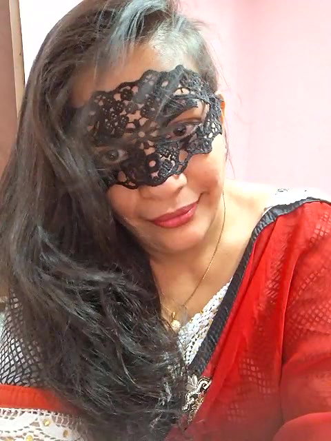 Stripchat-Public.Show-f-RADHAhot2-2024.07.01.022823