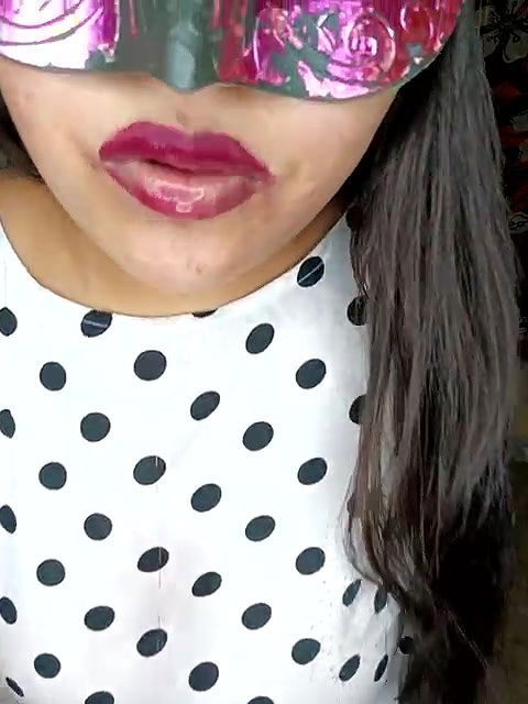 Stripchat-Public.Show-c-Nandinikhan-2024.06.10.204139