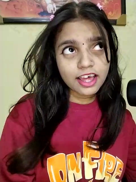 Stripchat-Public.Show-f-Kittu-13-2024.10.06.052216