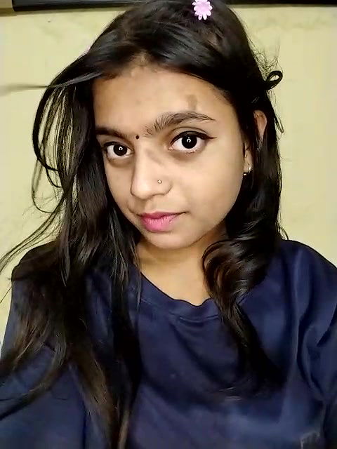 Stripchat-Public.Show-f-Kittu-13-2024.10.04.064355