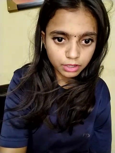 Stripchat-Public.Show-f-Kittu-13-2024.10.04.064355