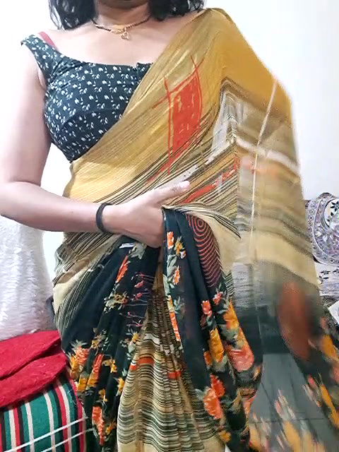 Stripchat-Public.Show-f-khushikhushi-2024.08.15.072901