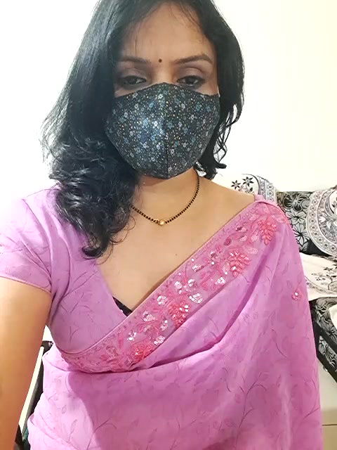 Stripchat-Public.Show-f-khushikhushi-2024.07.14.170143