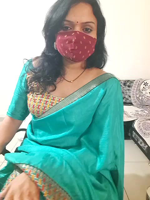 Stripchat-Public.Show-f-khushikhushi-2024.04.23.092653