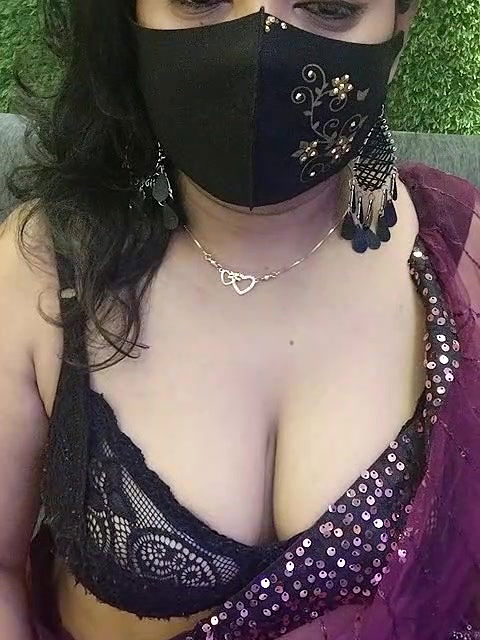 Stripchat-Public.Show-f-joya_bhabi-2024.07.28.011127