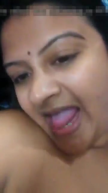 sexy desi bhabhi painful fingering