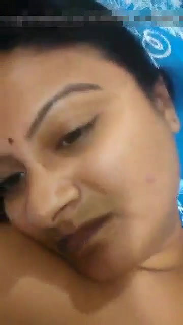 sexy desi bhabhi painful fingering