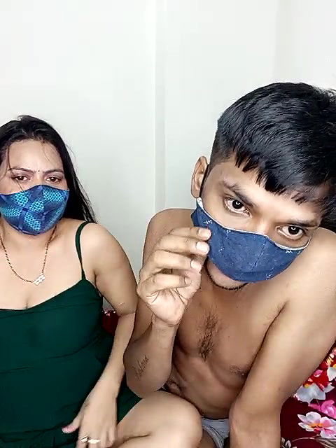 Stripchat-Public.Show-c-Fun_game-2024.09.05.173350