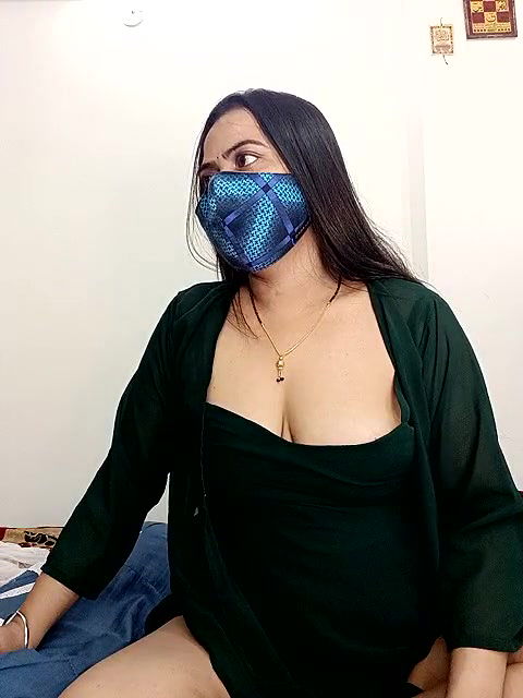 Stripchat-Public.Show-c-Fun_game-2024.09.01.210934