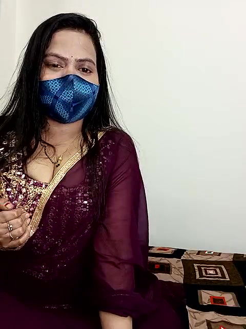 Stripchat-Public.Show-c-Fun_game-2024.08.31.183255