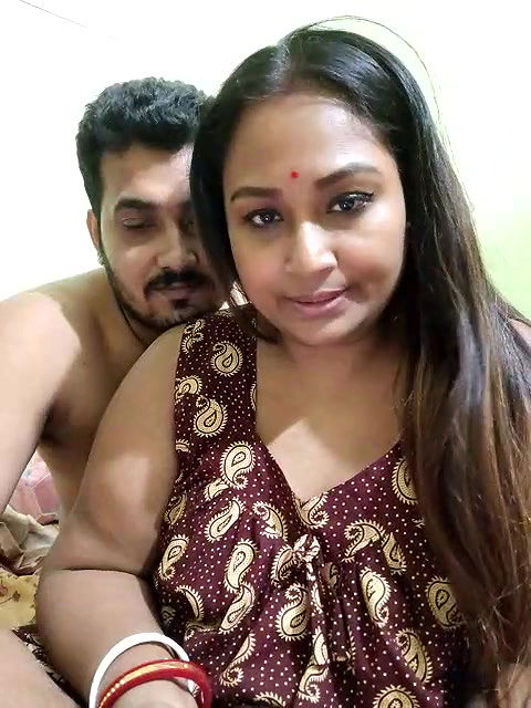 Stripchat-Public.Show-c-Bindaascouple-2023.12.18.175335