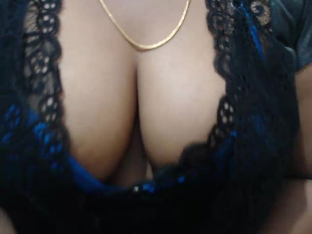 Stripchat-Public.Show-f-tamil-noorbegum-2024.08.26.031336