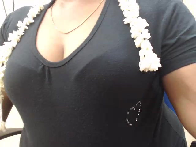 Stripchat-Public.Show-f-tamil-noorbegum-2024.06.15.131810