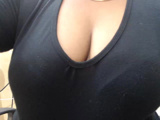 Stripchat-Public.Show-f-tamil-noorbegum-2024.05.23.074500