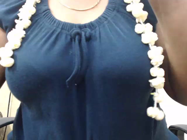 Stripchat-Public.Show-f-tamil-noorbegum-2024.04.28.113344