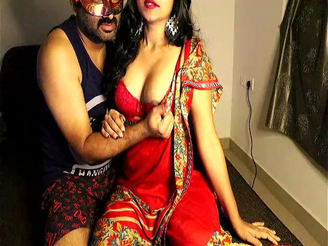 Stripchat-Public.Show-c-sexylustcouple-2024.05.25.193340