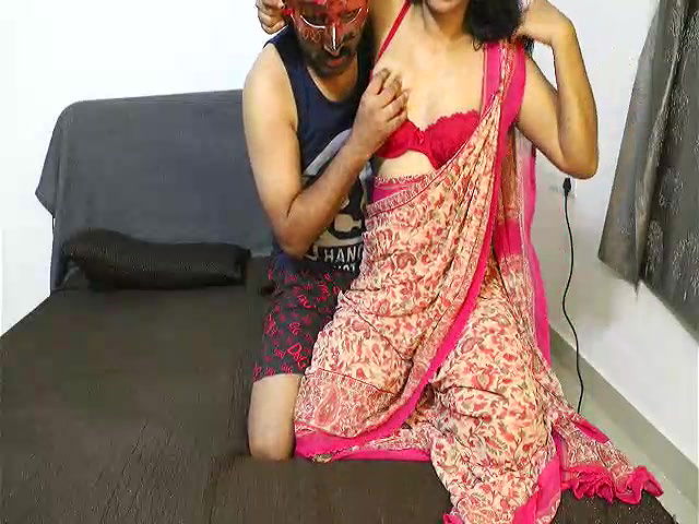 Stripchat-Public.Show-c-sexylustcouple-2024.05.22.175053