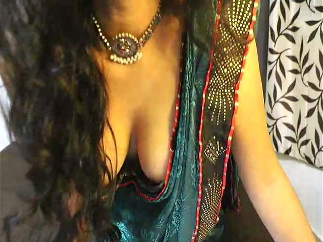 Stripchat-Public.Show-c-sexylustcouple-2024.02.24.193409