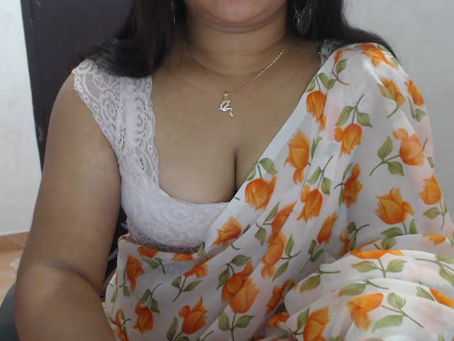 Stripchat-Public.Show-f-My-Aparna-2024.05.18.113448