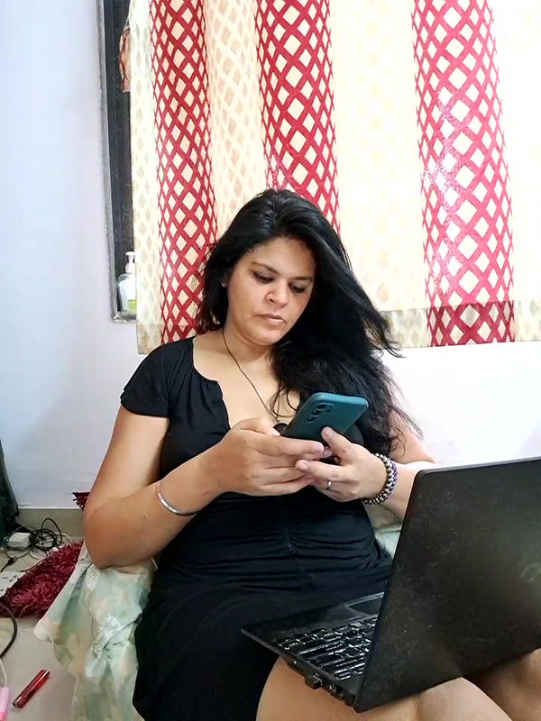 Stripchat-Public.Show-f-SANVI_ANGEL-2024.06.15.040135