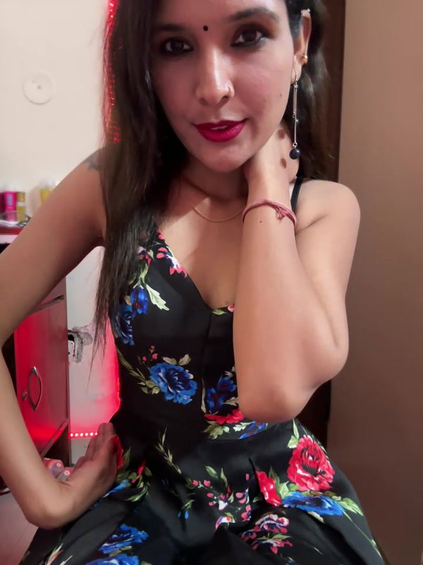 Stripchat-Public.Show-f-Meenakshi–2024.07.25.195848