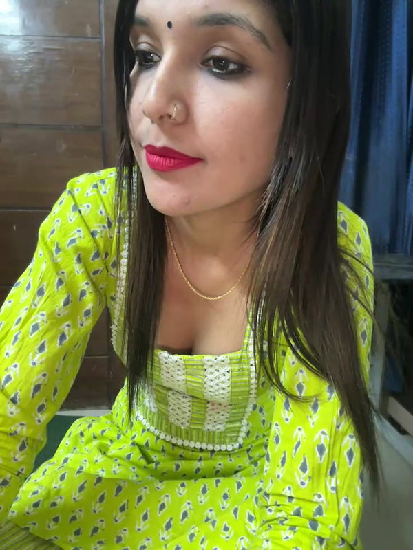 Stripchat-Public.Show-f-Meenakshi–2024.06.18.095618