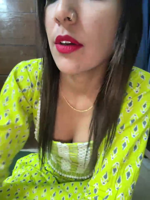 Stripchat-Public.Show-f-Meenakshi–2024.06.18.095618