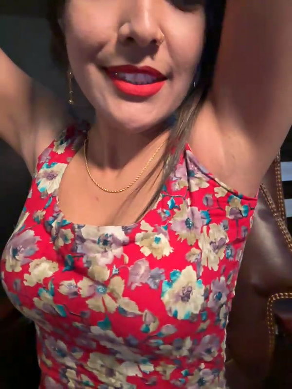 Stripchat-Public.Show-f-Meenakshi–2024.05.20.180332