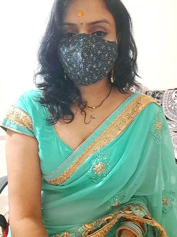 Stripchat-Public.Show-f-khushikhushi-2024.07.05.082426