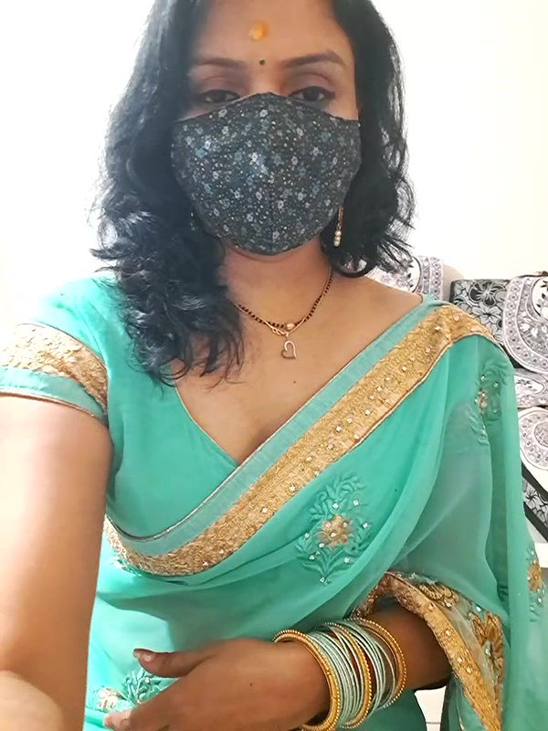 Stripchat-Public.Show-f-khushikhushi-2024.07.05.082426