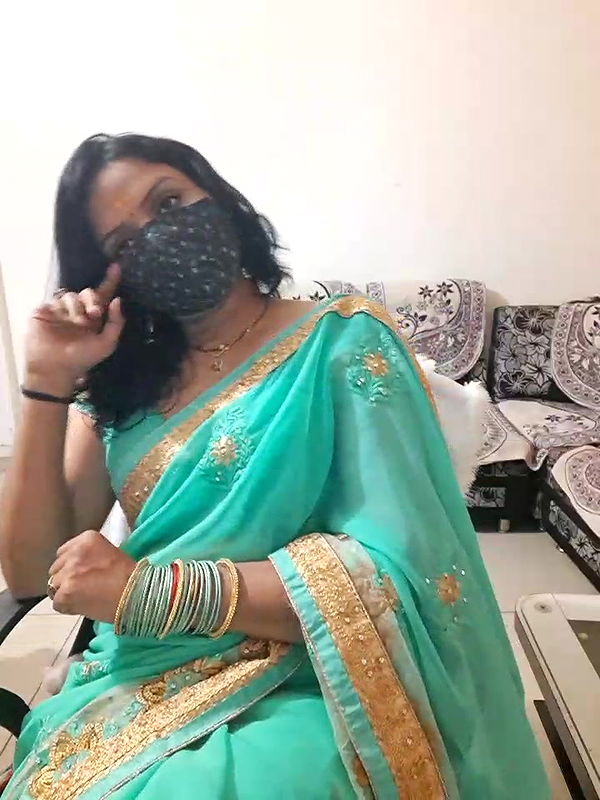 Stripchat-Public.Show-f-khushikhushi-2024.07.05.082426