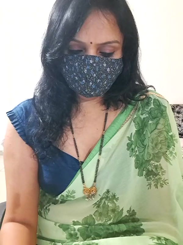 Stripchat-Public.Show-f-khushikhushi-2024.05.24.173316