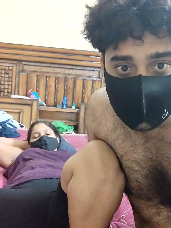 Stripchat-Public.Show-c-IND_COUPLE1-2024.09.29.134733