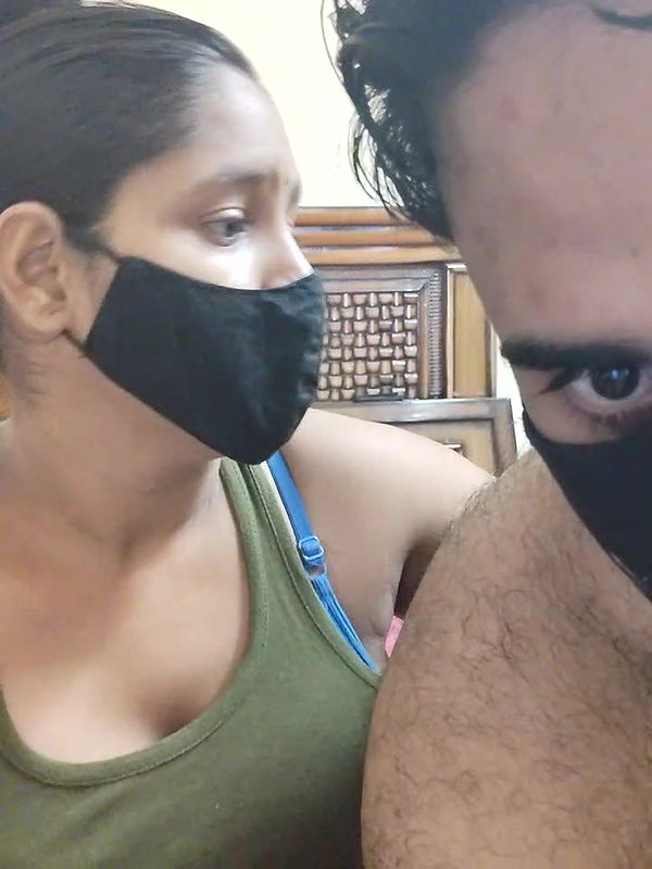 Stripchat-Public.Show-c-IND_COUPLE1-2024.08.24.084732